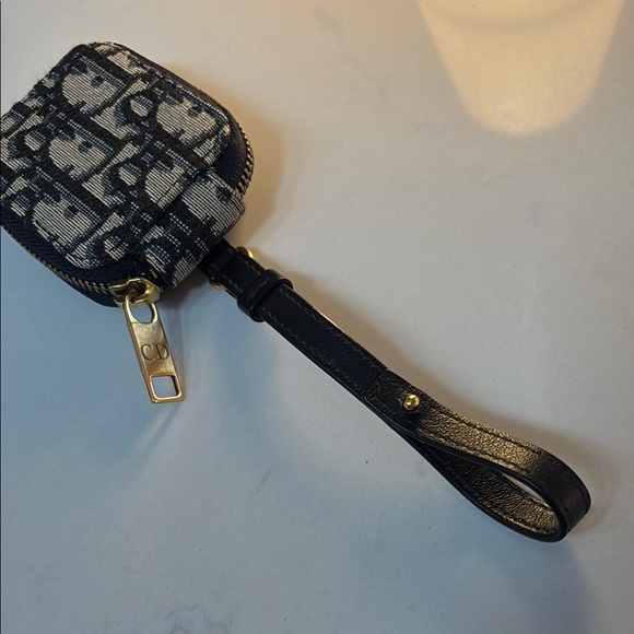 Dior Black and White Monogram Wristlet - Picture 3 of 13